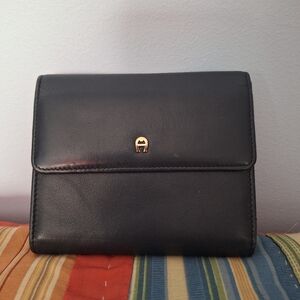 Etienne Aigner Vintage Clasp And Billfold Black Leather Wallet